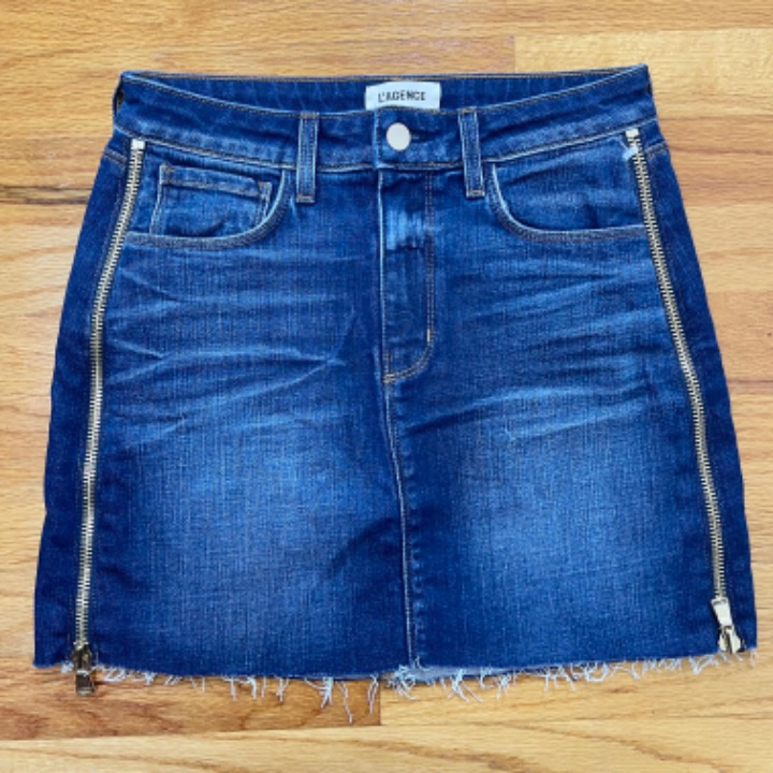 NWOT L’AGENCE Allegra Denim Mini Skirt
