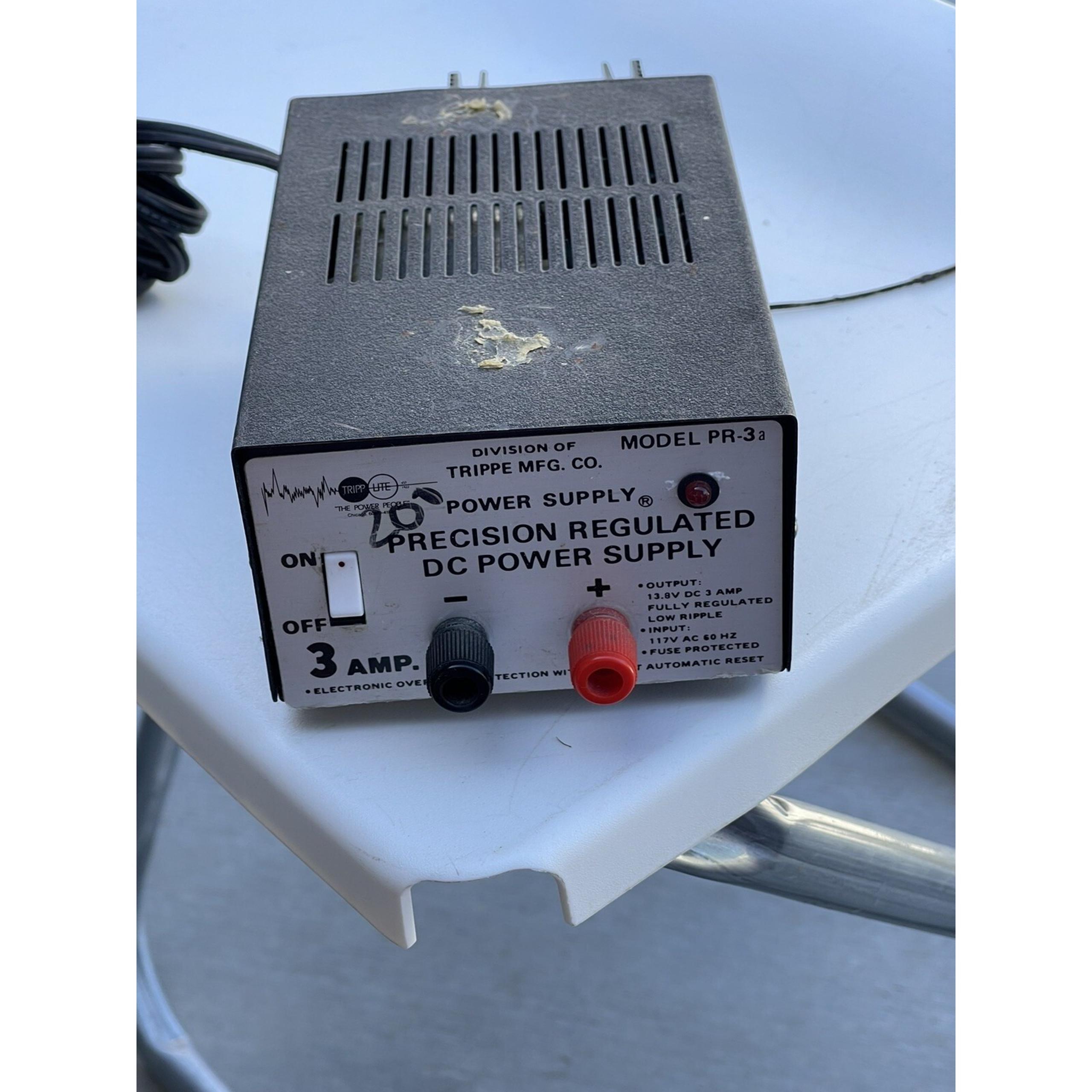 Tripp Lite Model PR-3 3 AMP. Precision Regulated DC Power Supply