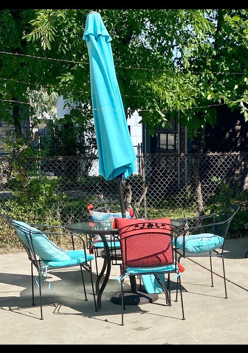 Cast iron patio set
