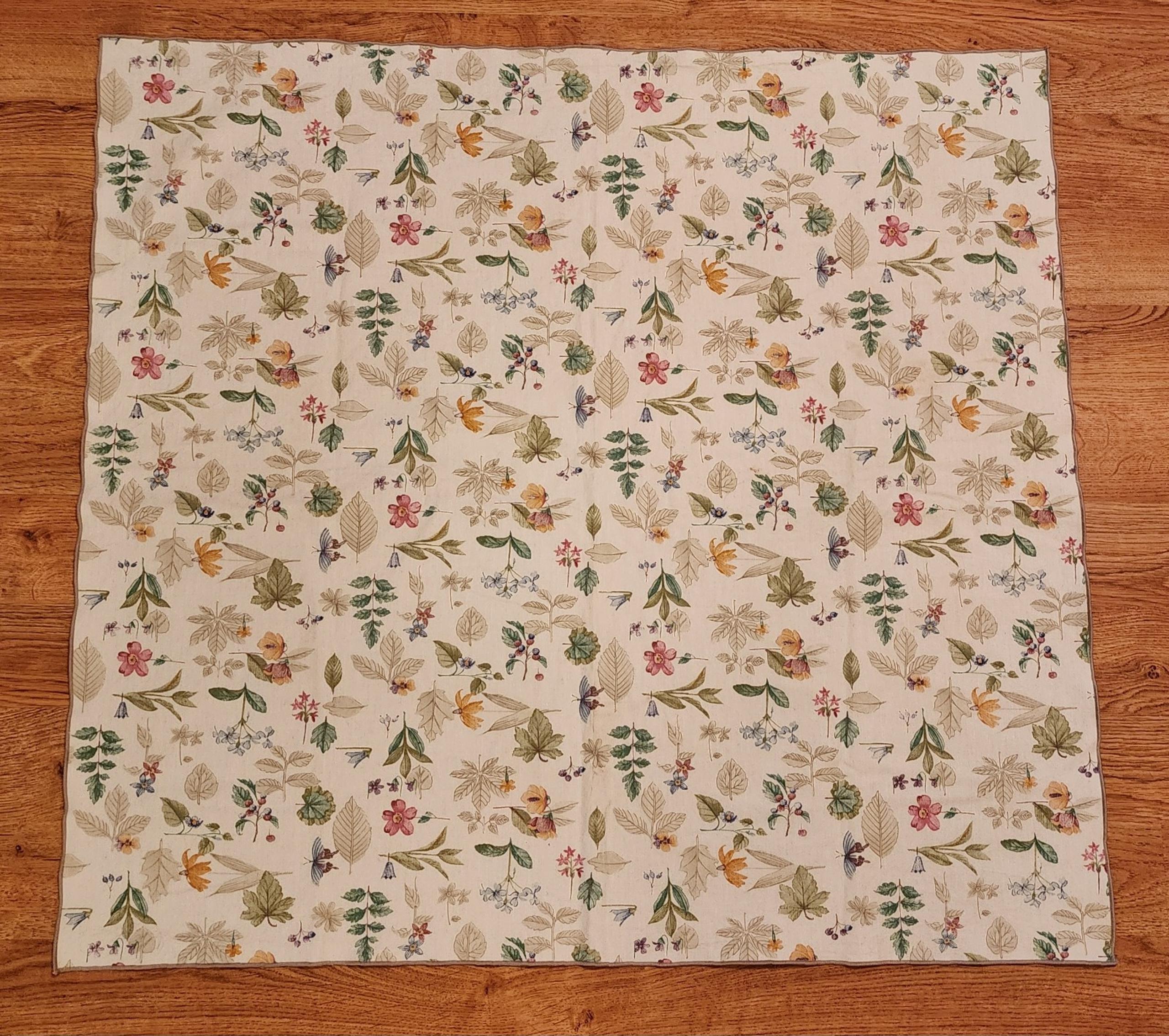 Longaberger Botanical Fields Table Cloth