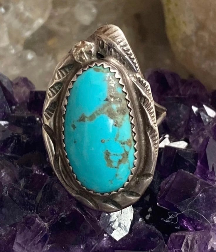 Vintage turquoise sterling silver ring