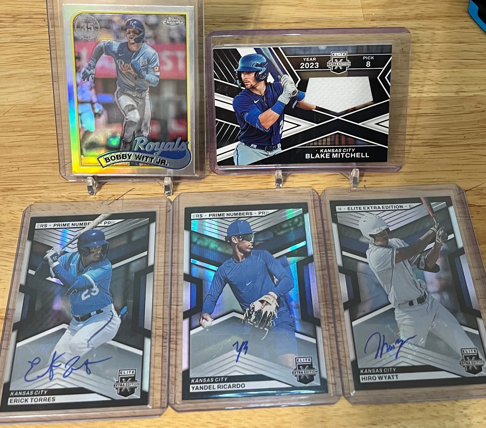 2024 Topps Chrome Update Bobby Witt Jr “1989 Throwback” 35th Anniversary ++