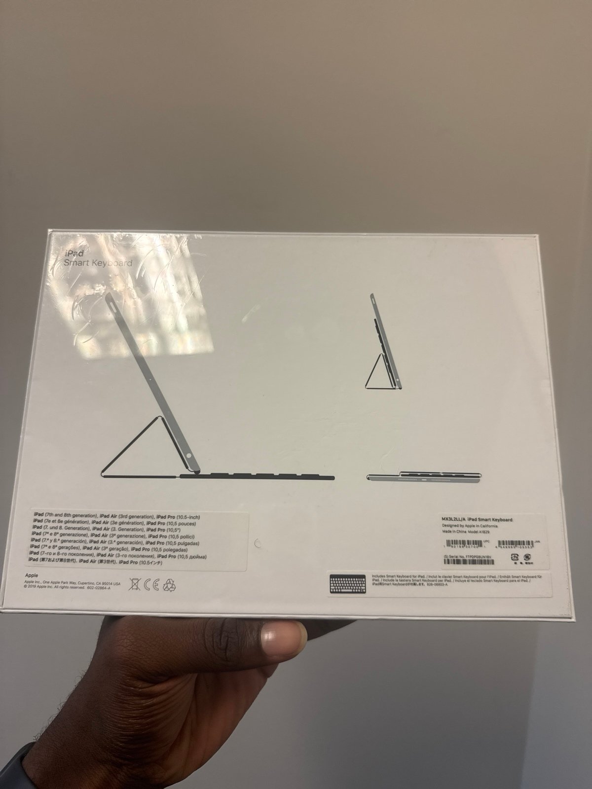 Apple Smart Keyboard for iPad Pro 10.5 7th - 8th , iPad Air 3rd Gen - MX3L2LL/A