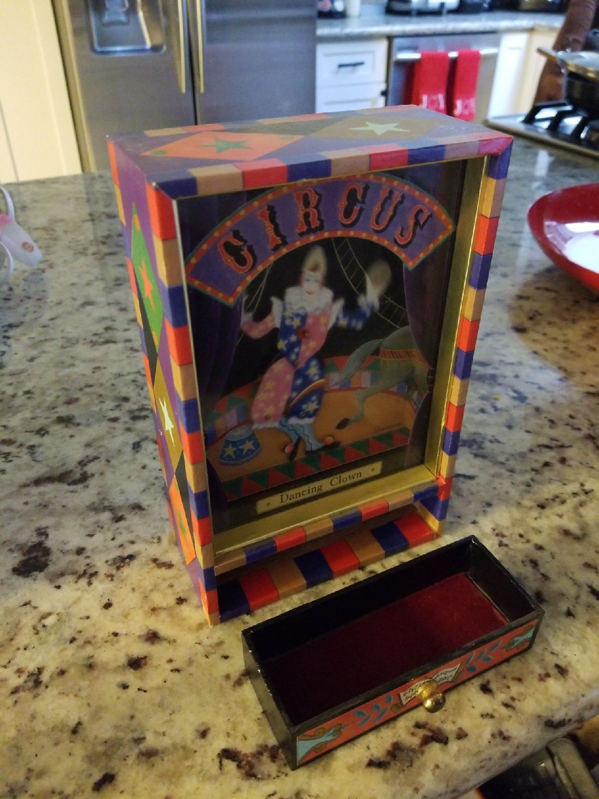 CIRCUS DANCING CLOWN Jewelry music box
