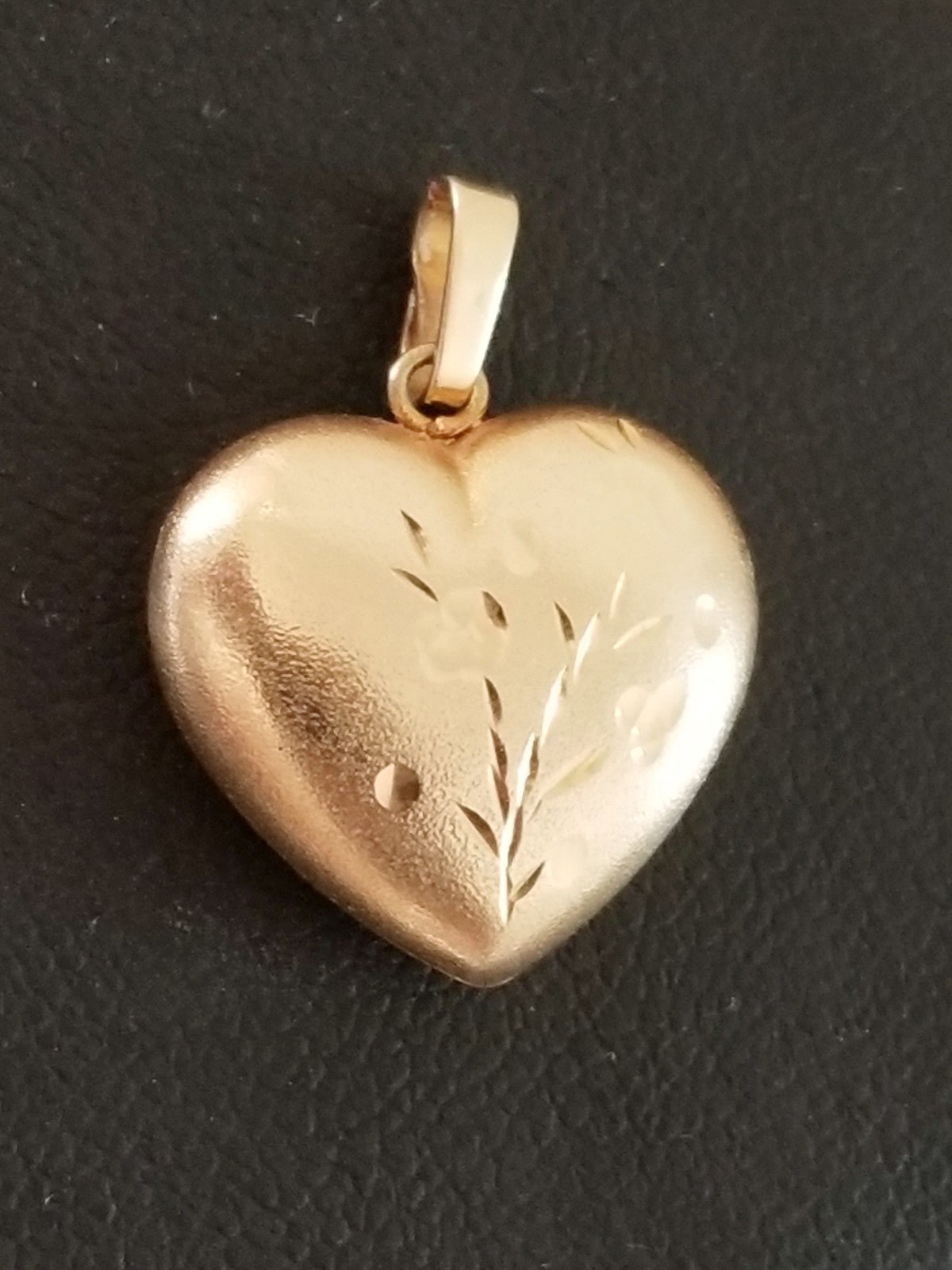 14K Gold Heart Pendant