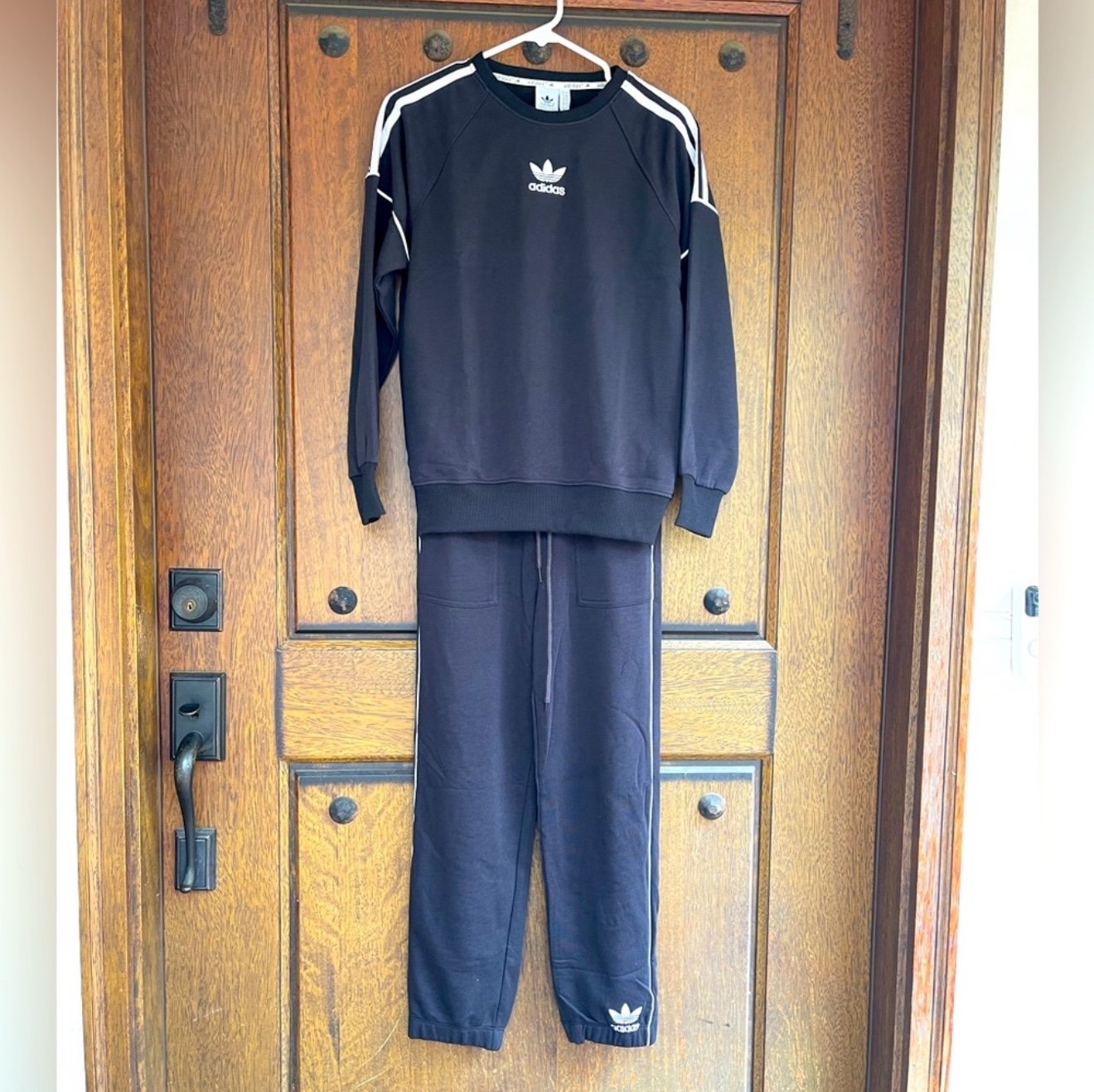 Adidas long sleeve 3-Stripes Pants sweatsuit set in black size S