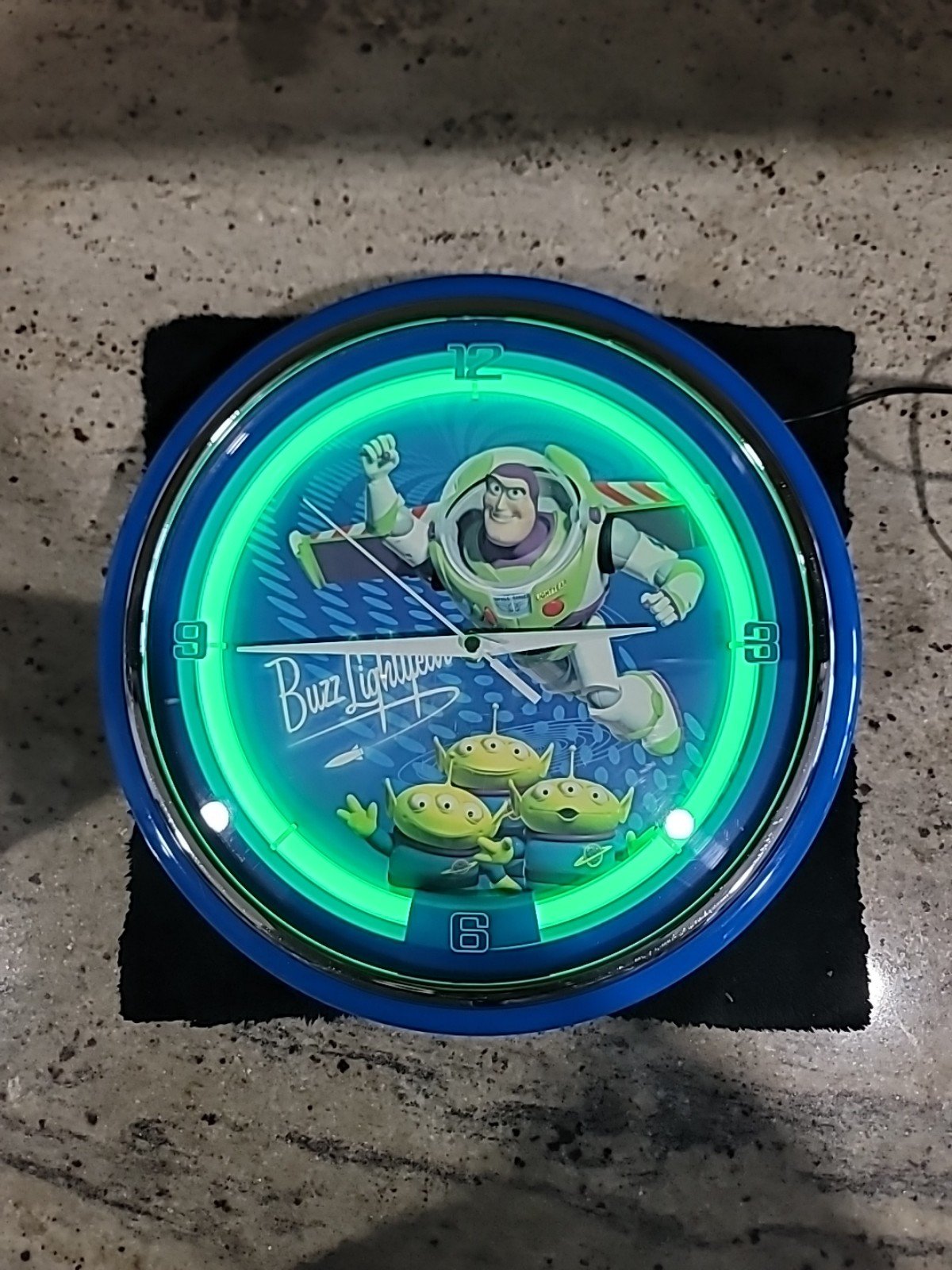Rare Disney Pixar Buzz Lightyear Blue Neon Wall Clock