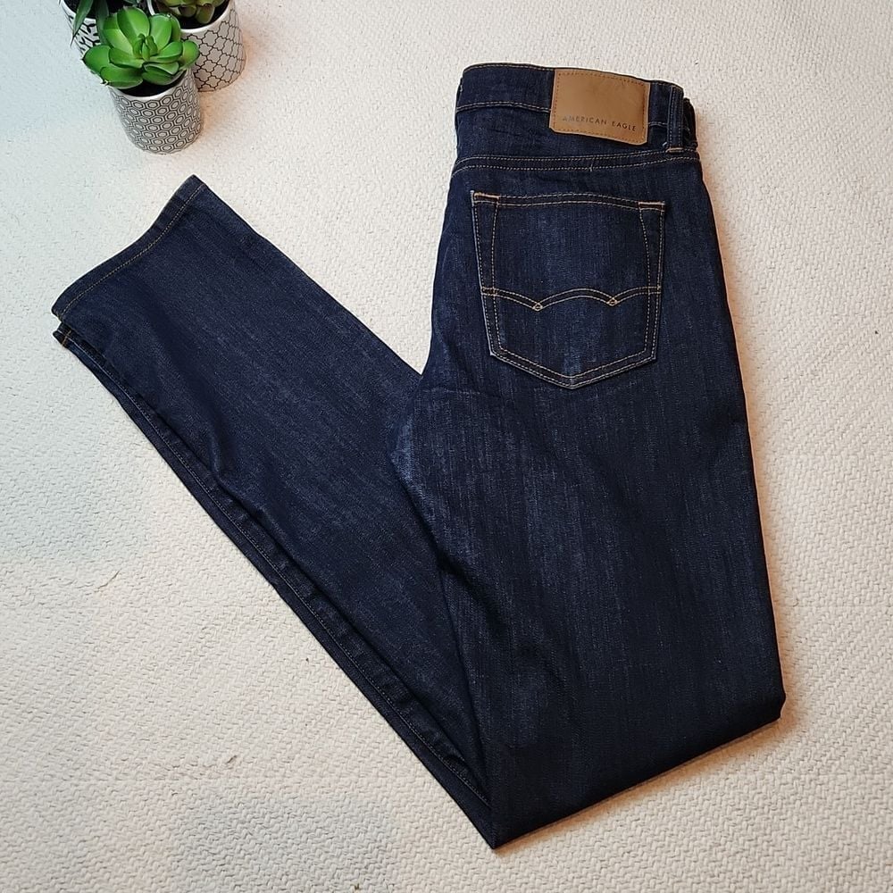 American Eagle Slim Dark Wash 30x34 Jean