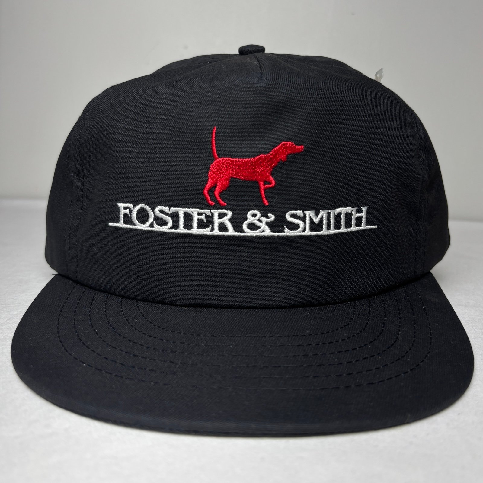 Doctors Foster & Smith Rhinelander WI Retro Black Red Dog SnapBack Trucker Hat