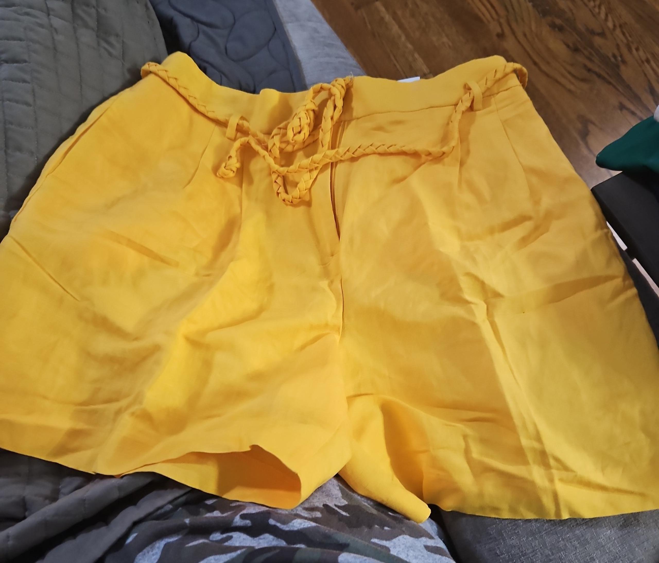 Ann Taylor linen blend shorts