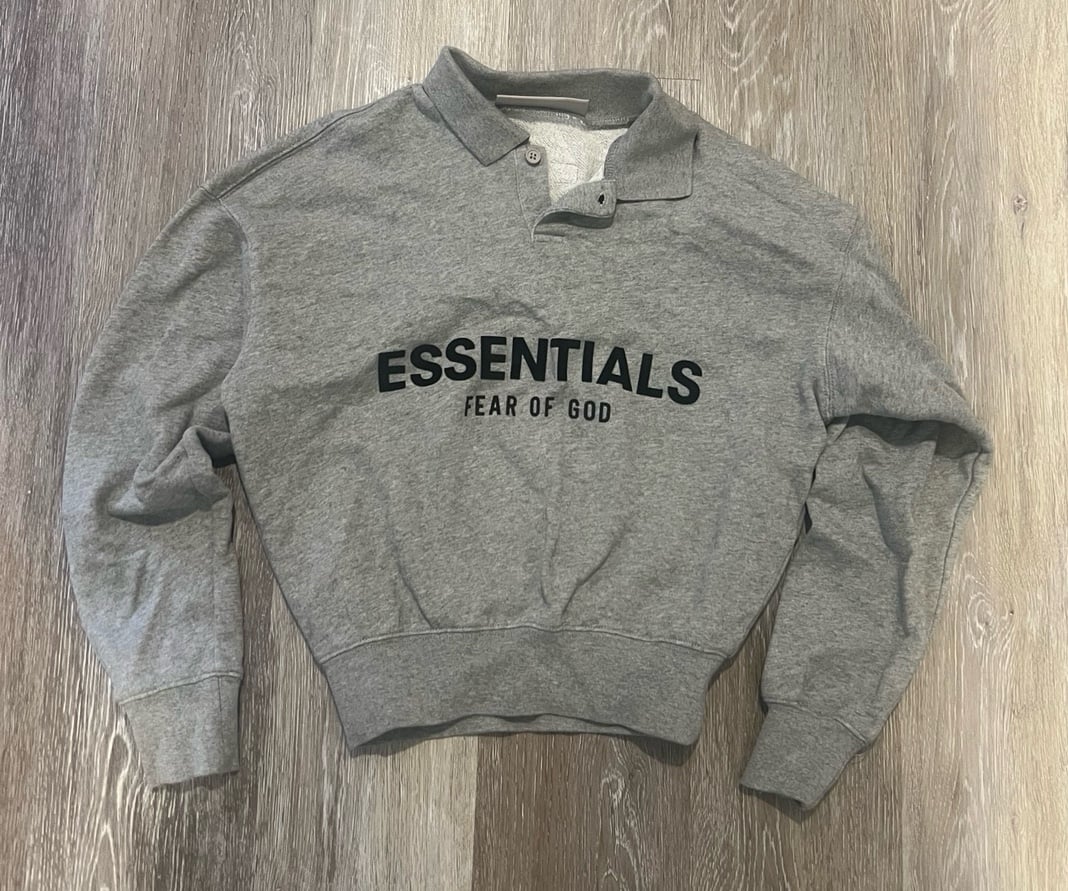 Essentials boys sweater