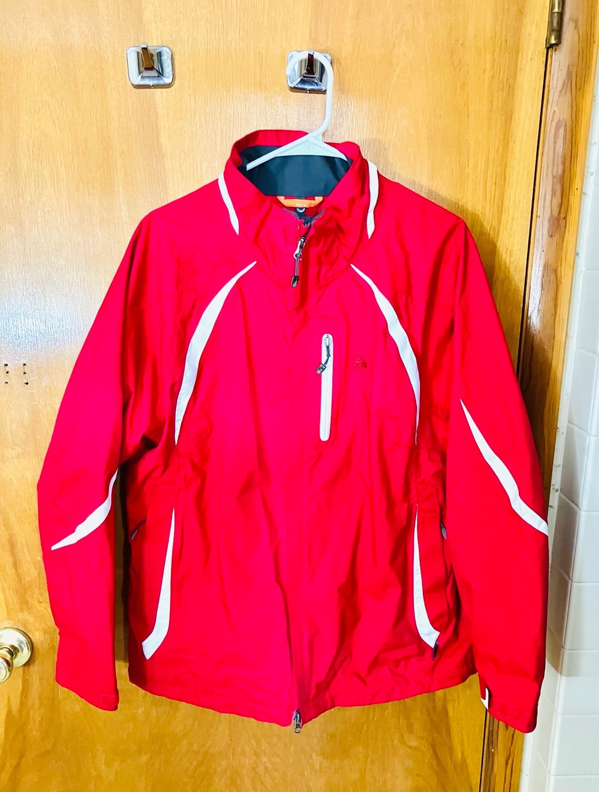Nike ACG Fit Storm Women’s L Red Windbreaker Jacket Full Zip No Hood Minor Marks