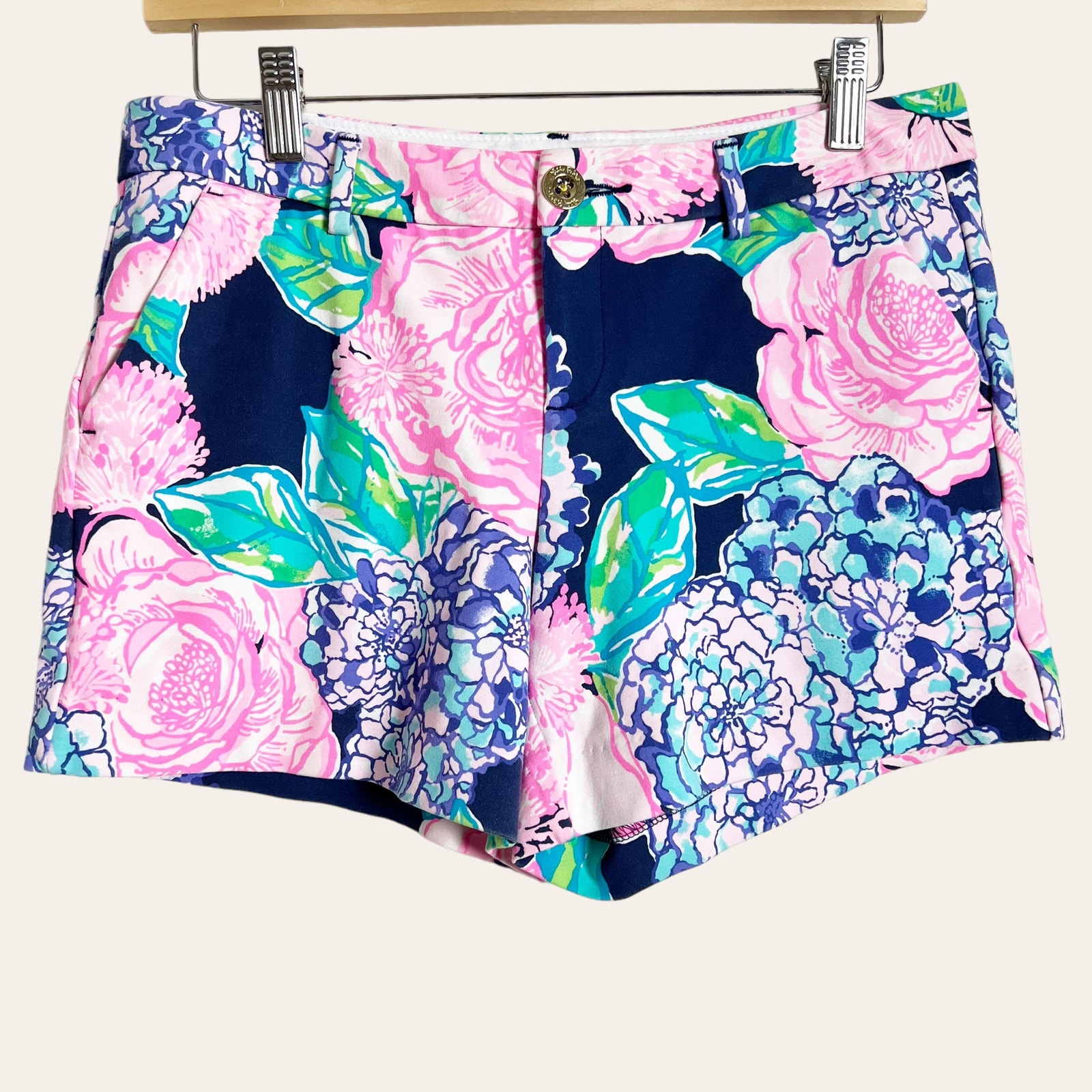 Lilly Pulitzer High Tide Shorts Size 4