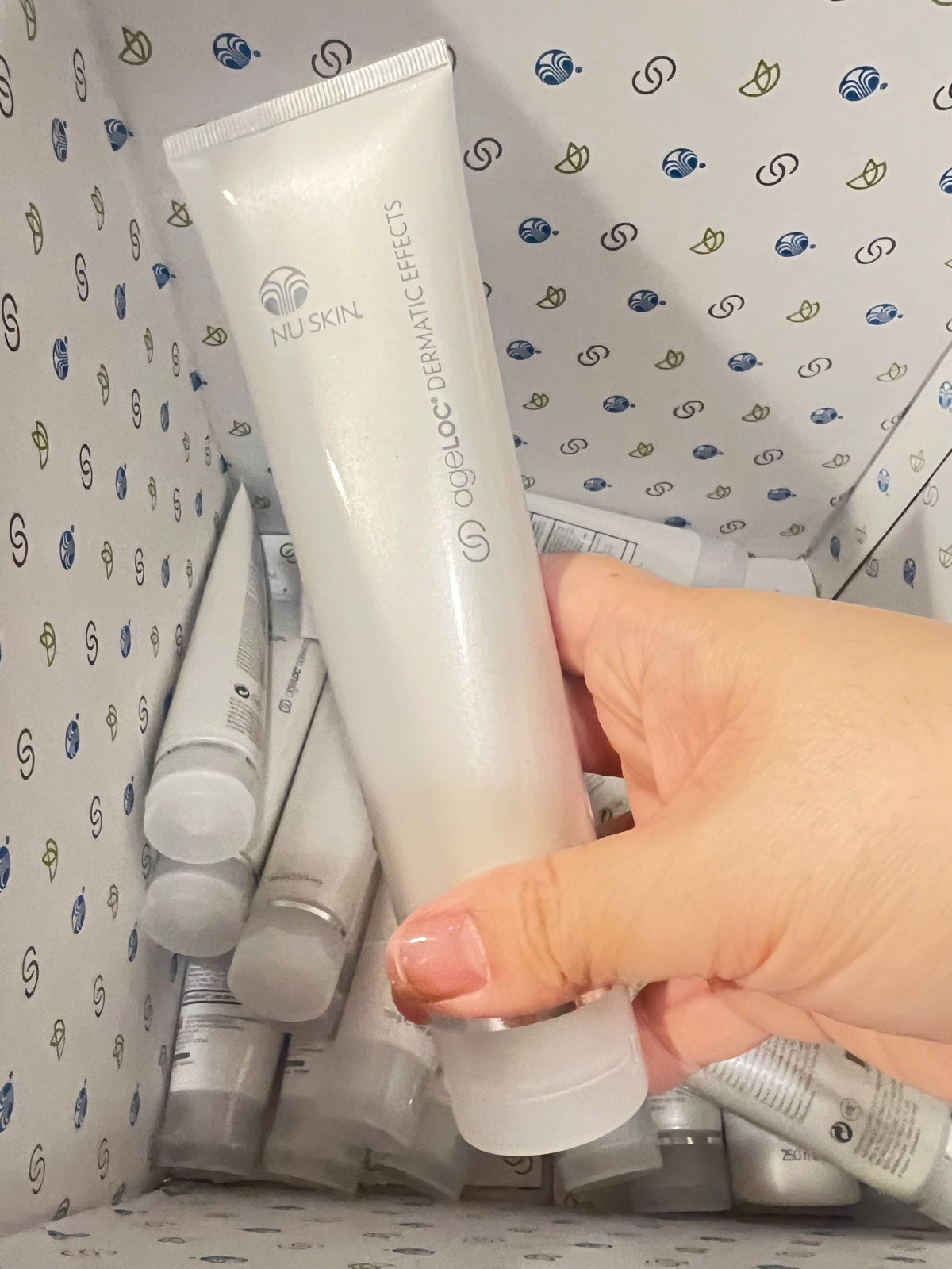 3 Tubes AgeLOC Derm Effects Nuskin (3 products)