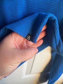 Item photo preview #3