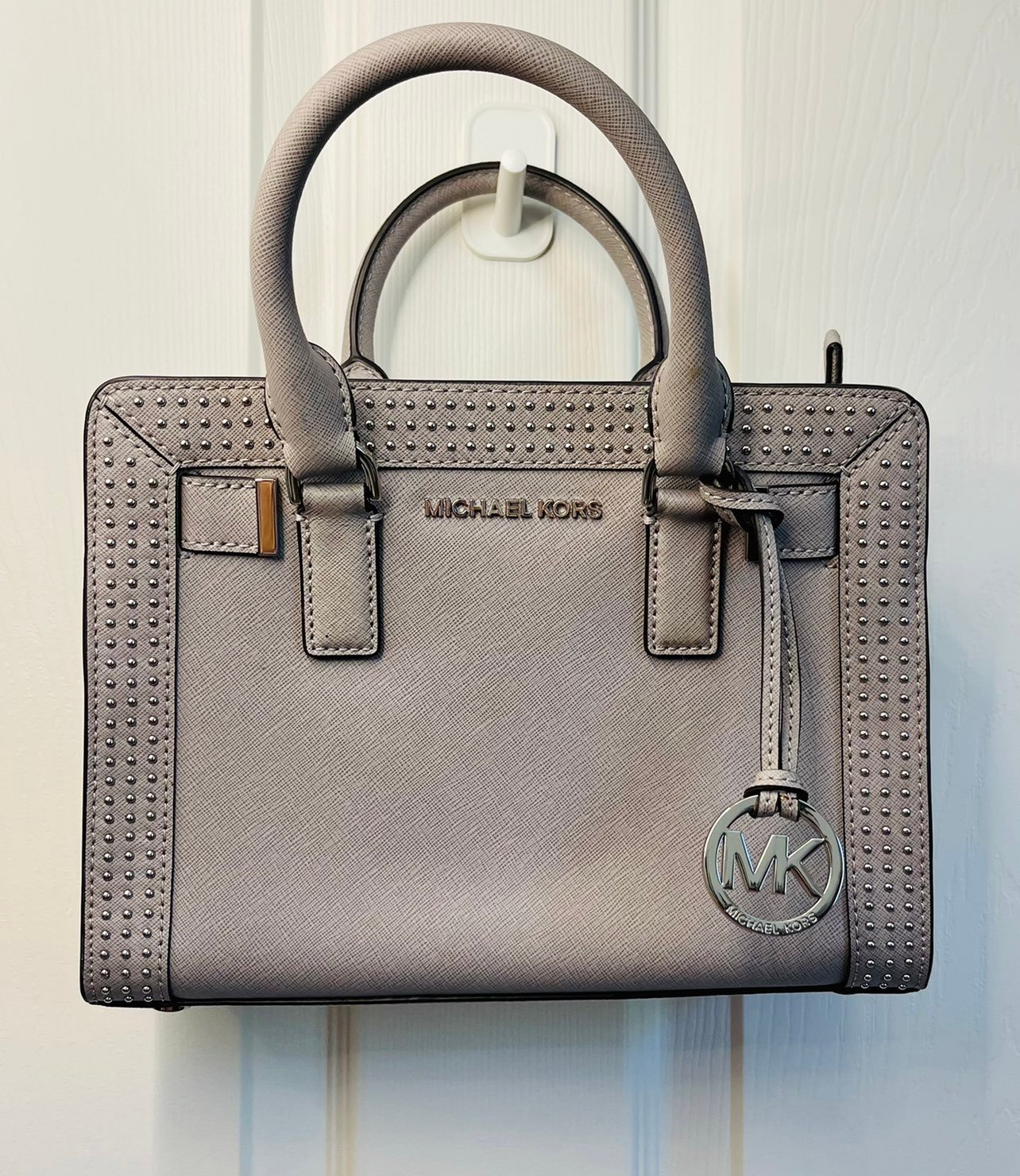 Michael kors dillon bag