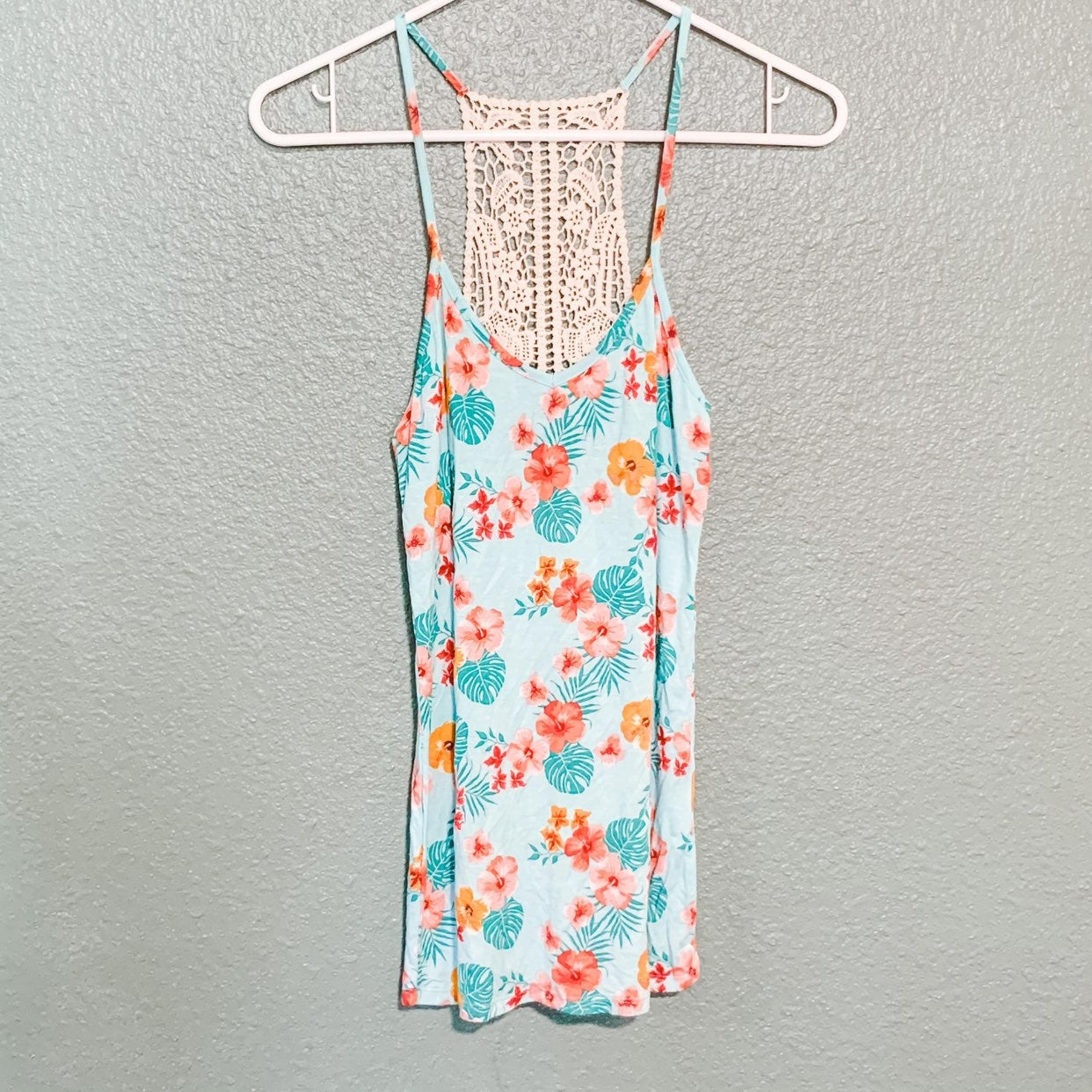 Lace Floral Tropical Tank (bin4)