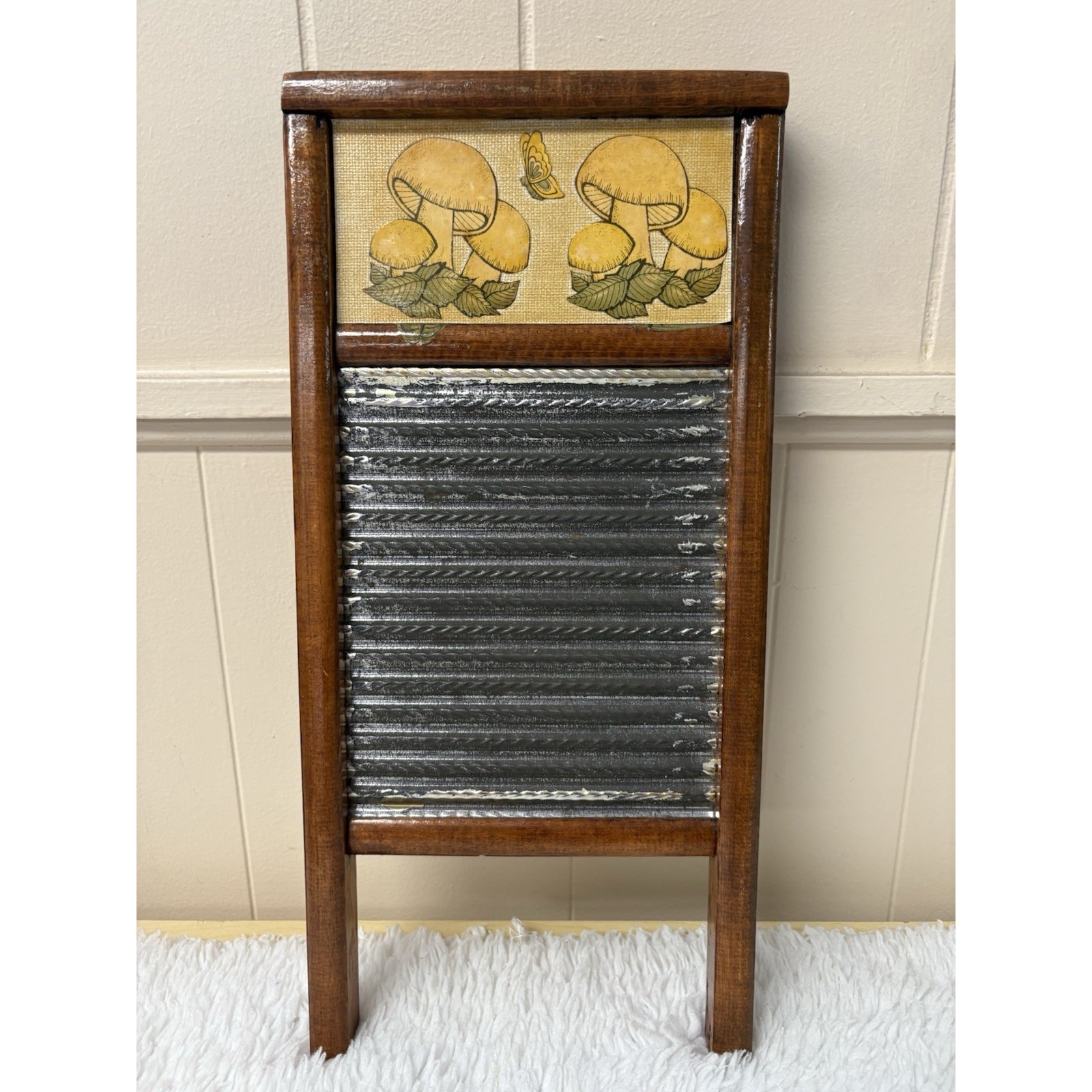 Vintage Washboard No 2133 Shadow Box Oldmans Washboard Mushroom