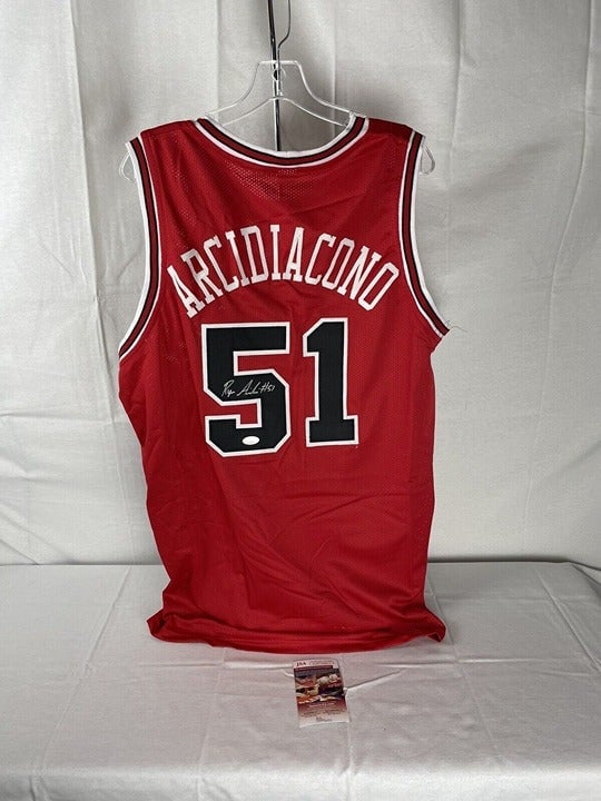 Ryan Arcidiacono autographed signed Chicago Red and Black custom jersey JSA COS