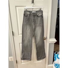Kancan Gray High Rise Flare Leg Distressed Jeans sz 5/26 EUC