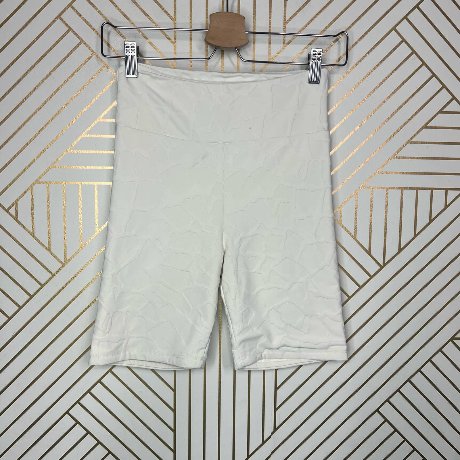 Twenty Montreal Roaming Giraffe 3D Biker Shorts Cream Size Small