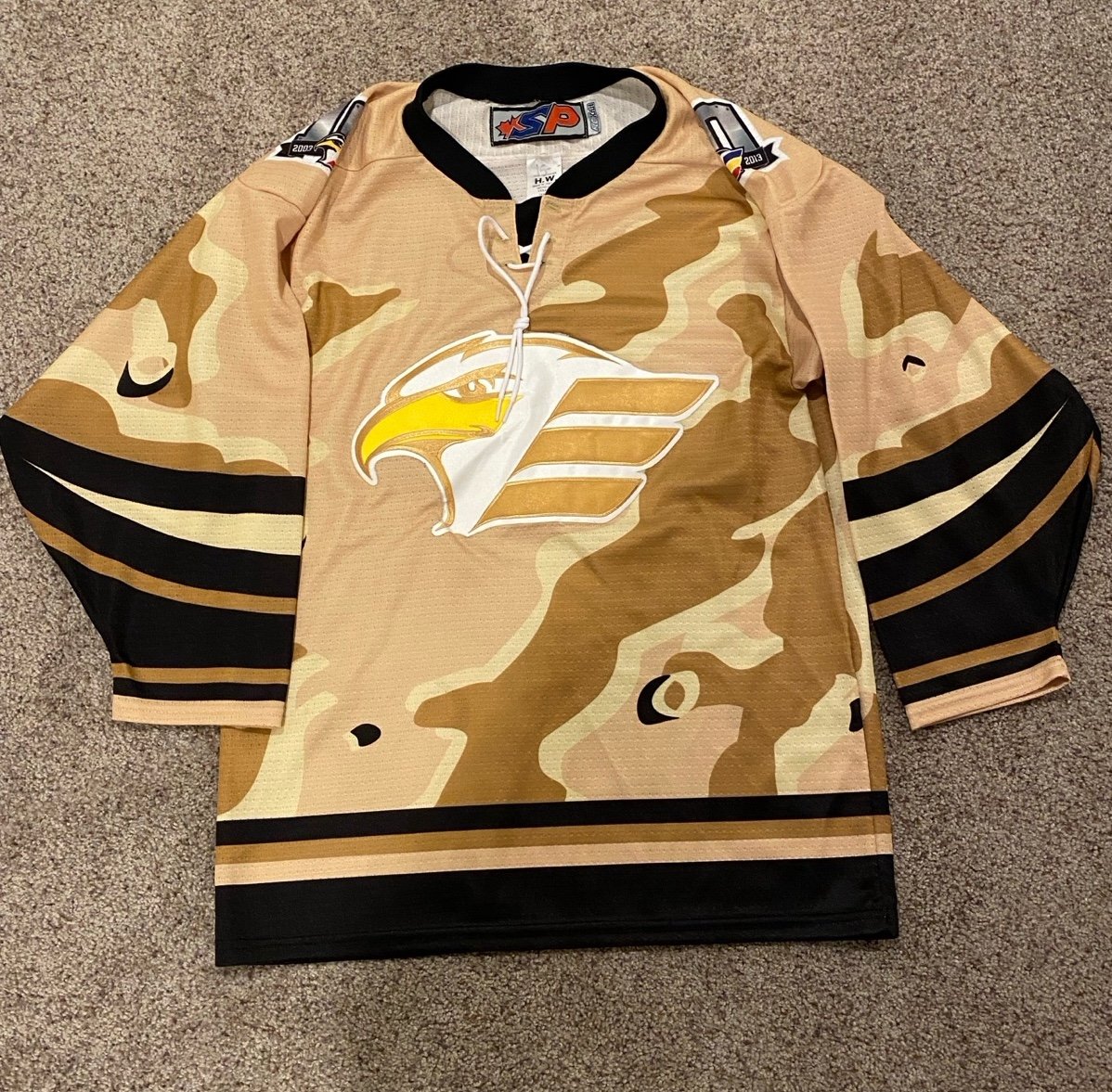 SP Colorado Eagles Hockey Jersey Size S Camo ECHL