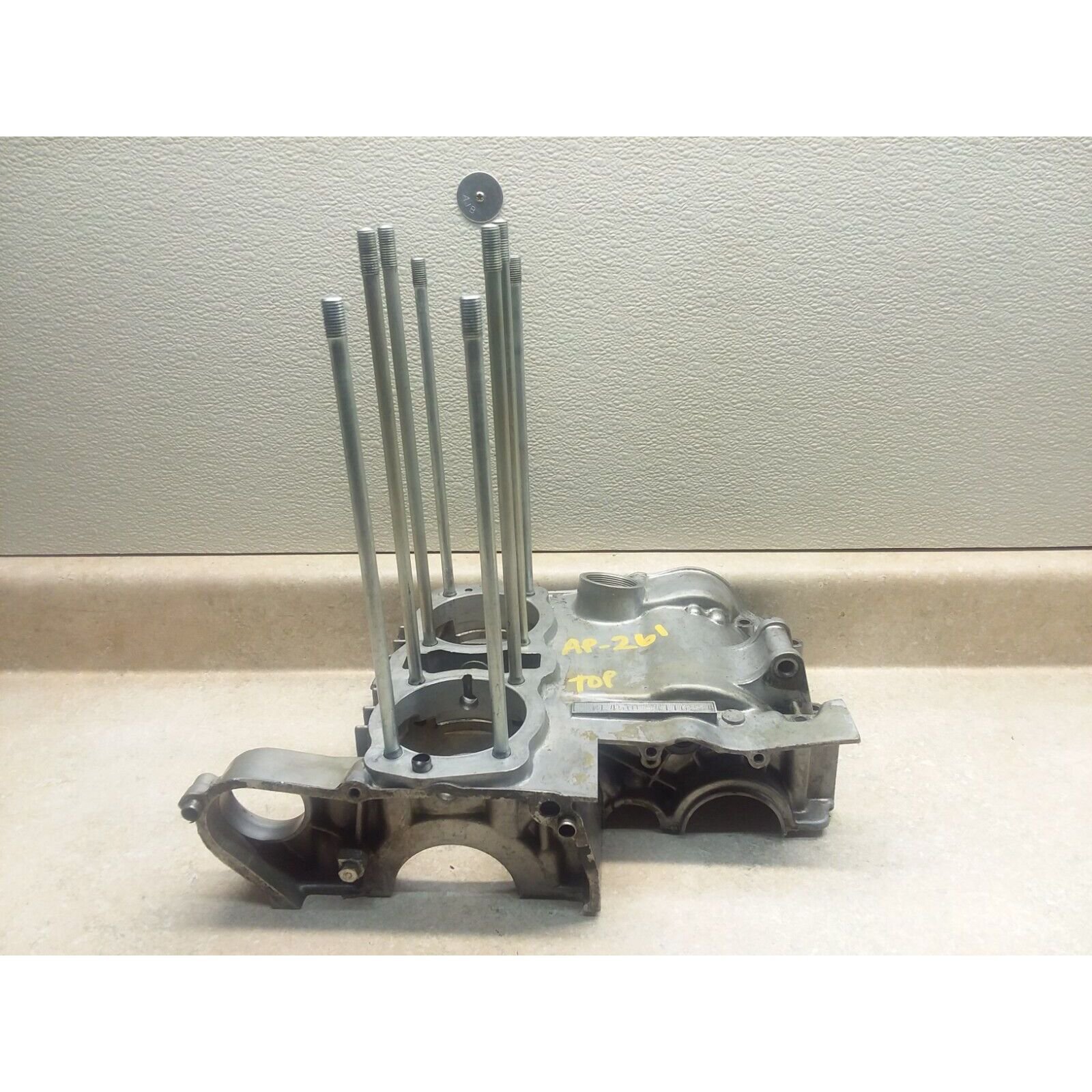 Honda 1971 CL450 K4 Scrambler Engine Top Case Crankcase JPA AP-261