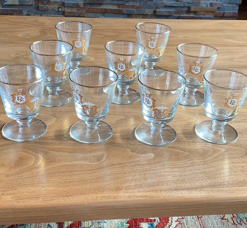 Set of 9 “medicine/pharmacy” glasses