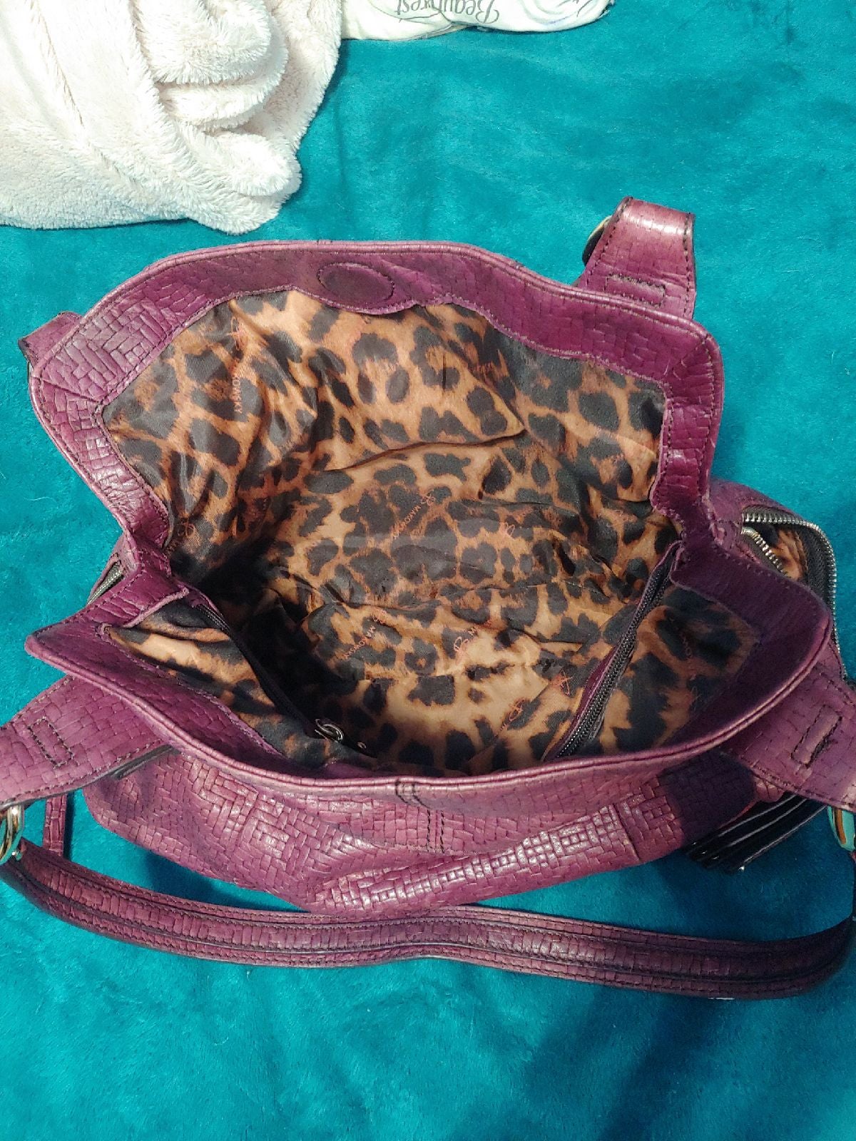 B Makowsky handbag