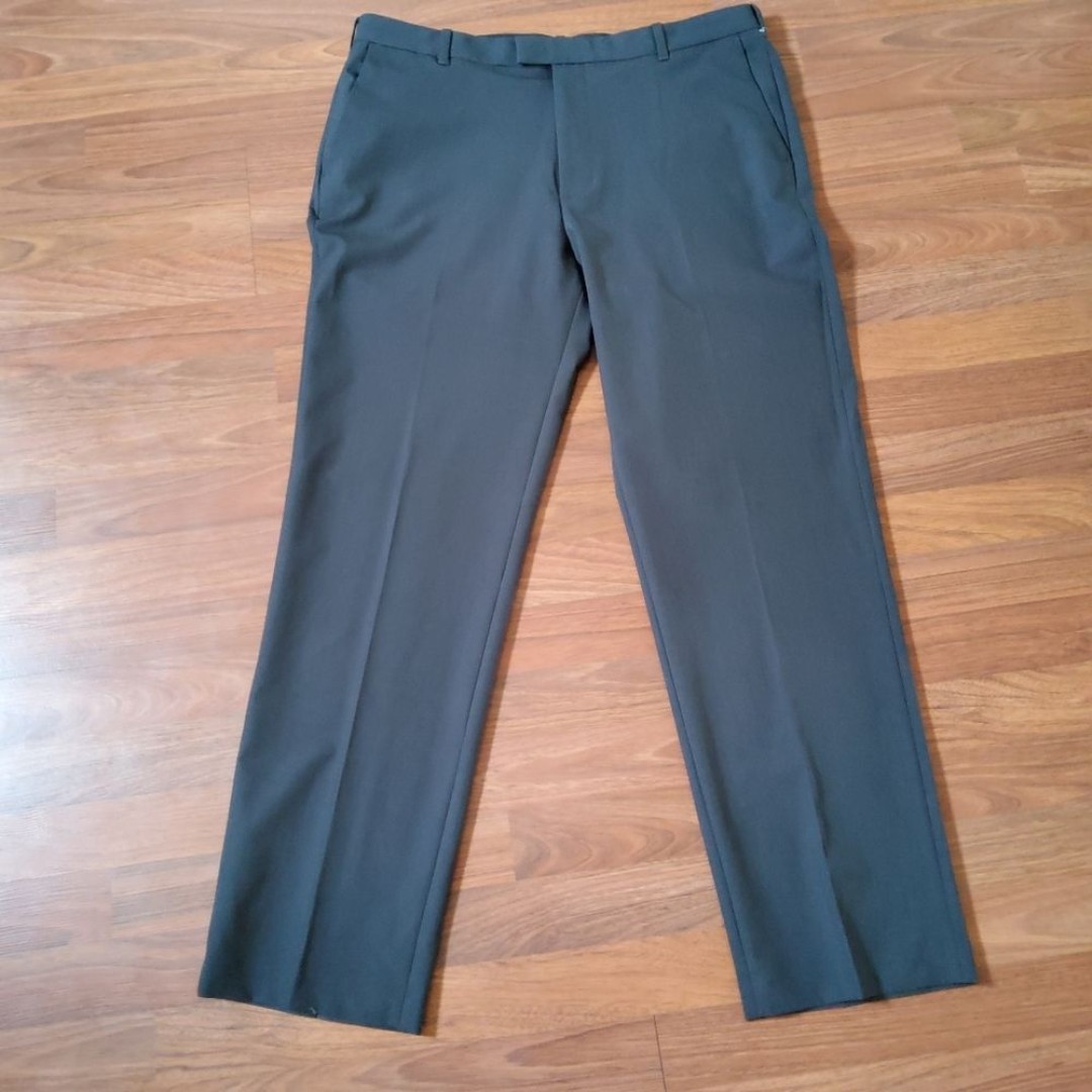 Van Heusen Men's Dress Pants 36X32 Dark Brown New