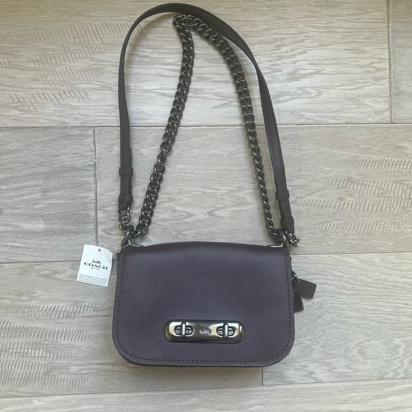 NWT Coach Glovetanned Swagger Crossbody Shoulder Bag