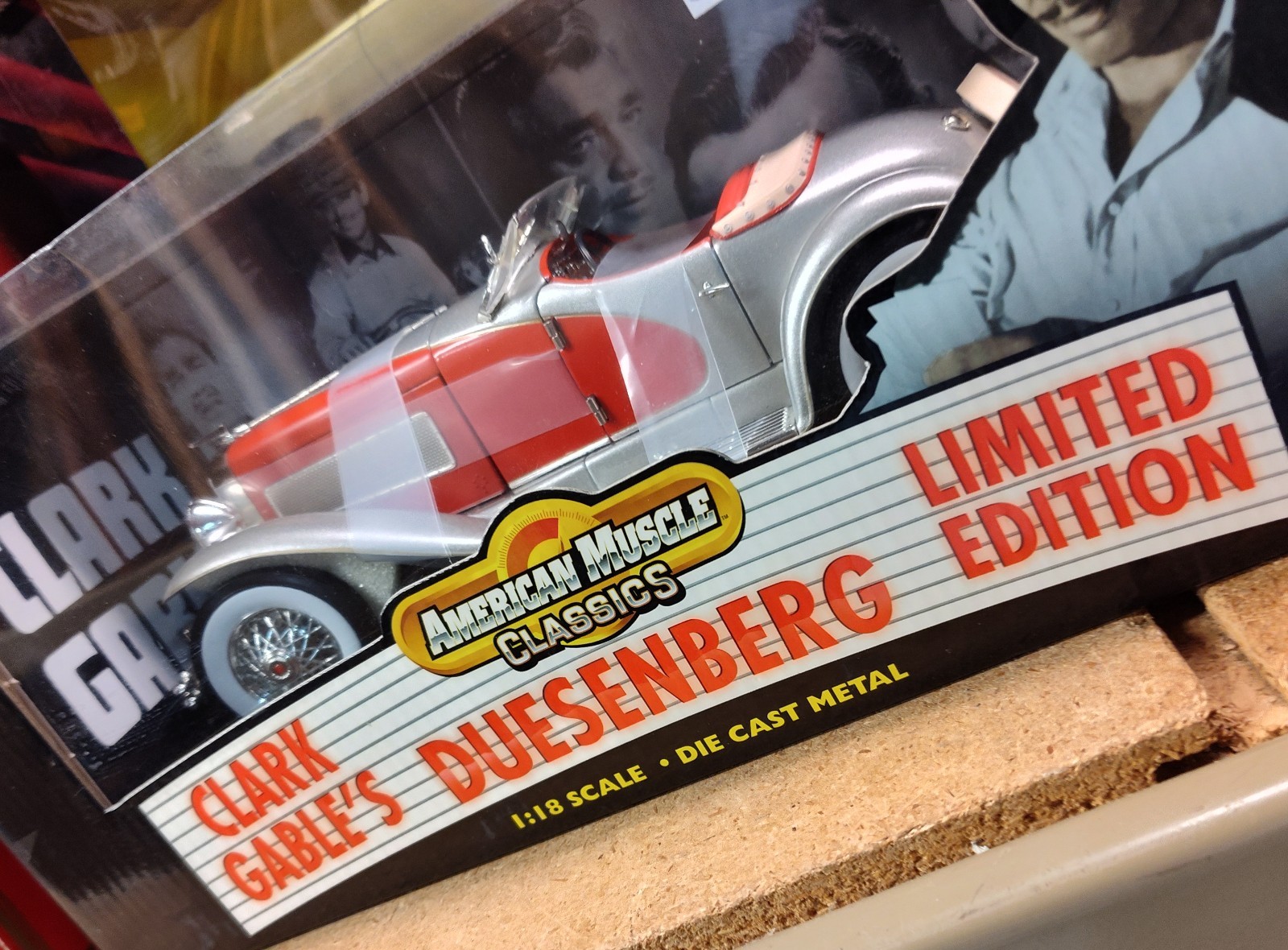 Clark Gables limited edition duesenberg 118 scale diecast metal