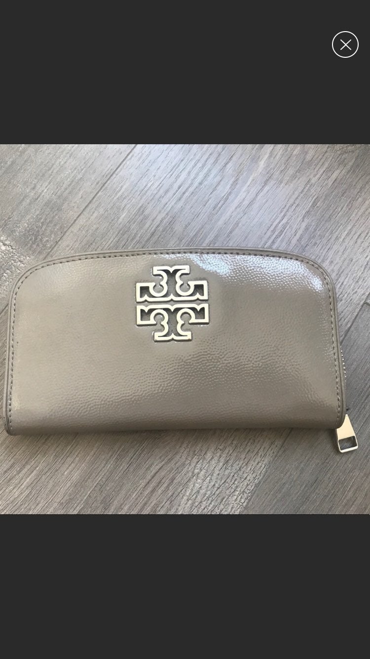 Tory Burch Wallet