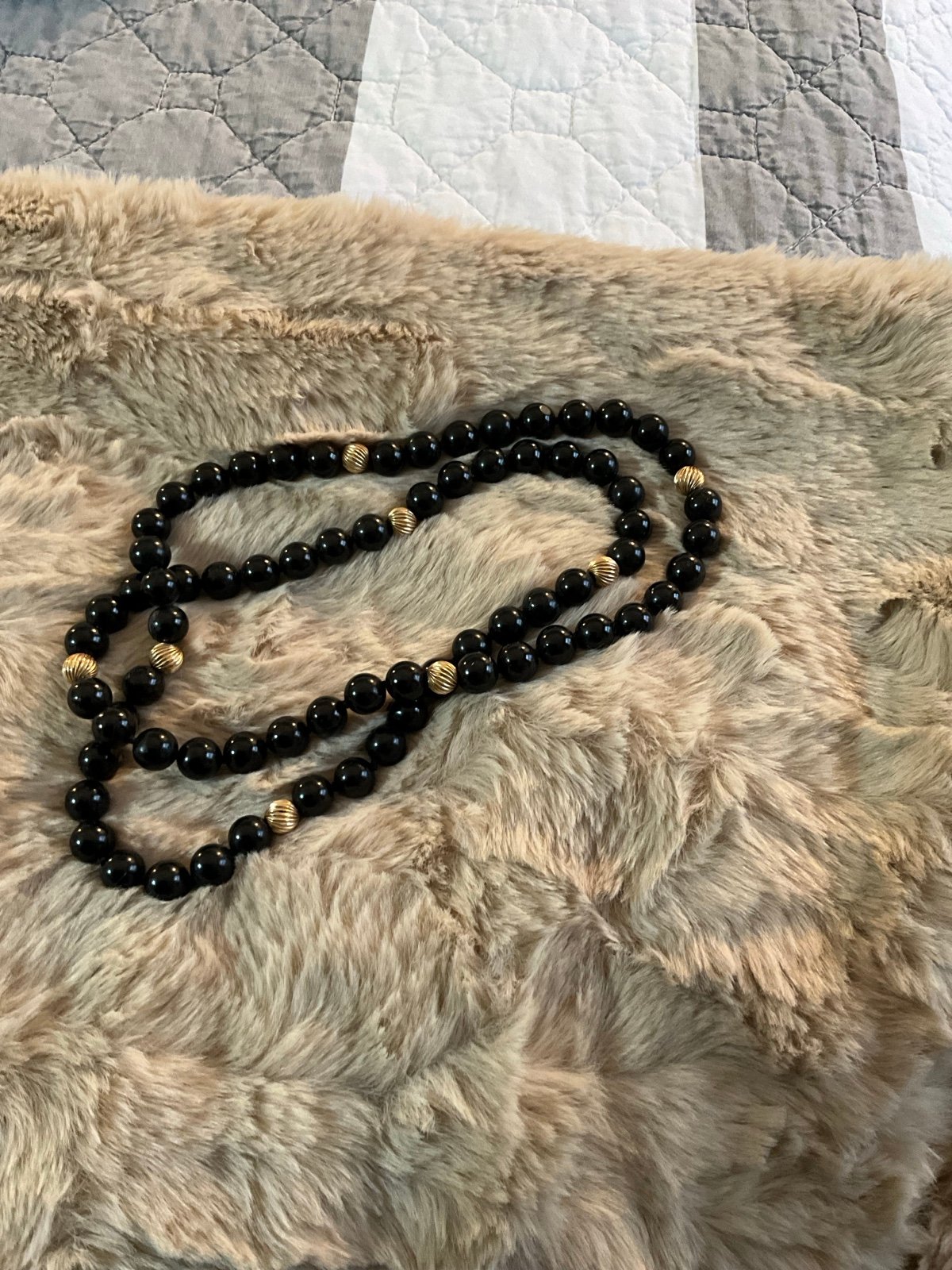 Vintage Black Onyx & Gold Onyx necklace