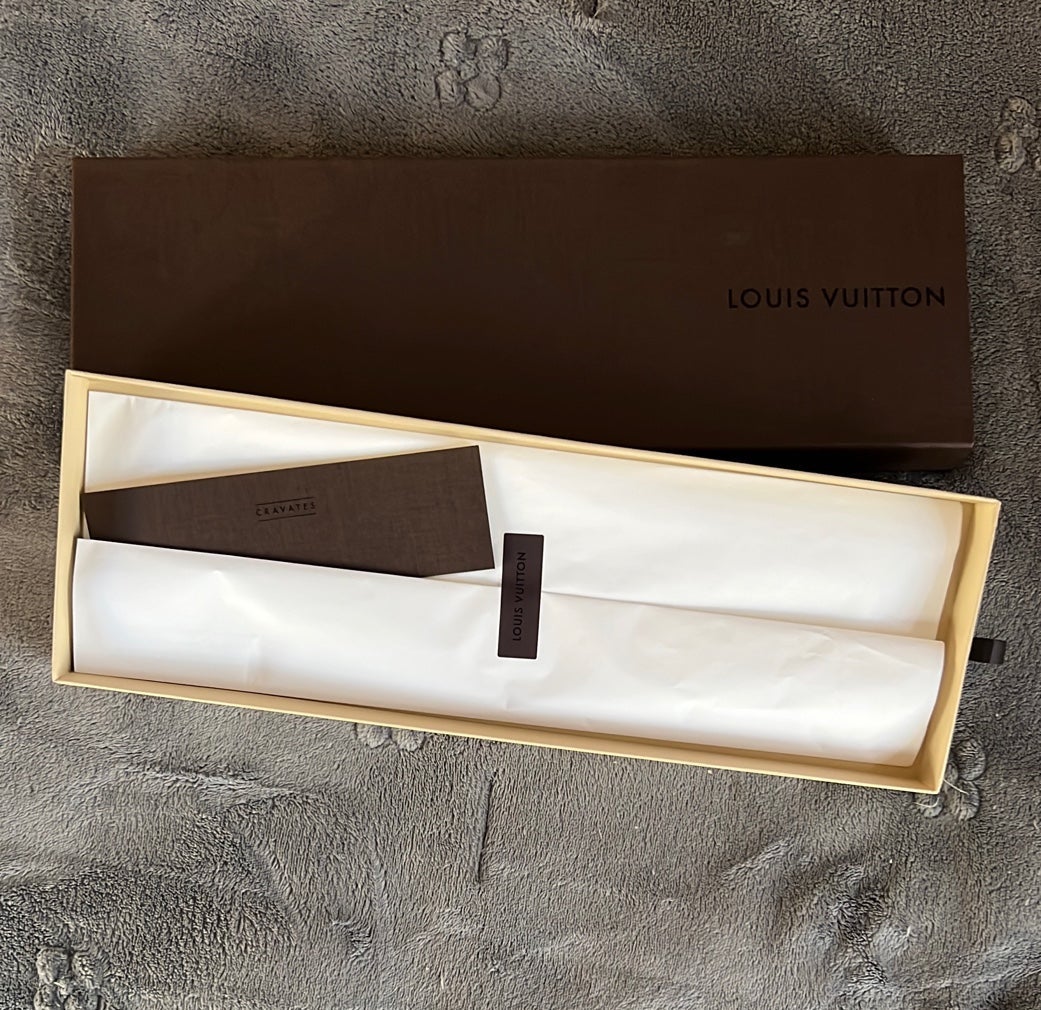 Louis Vuitton scarf/tie box