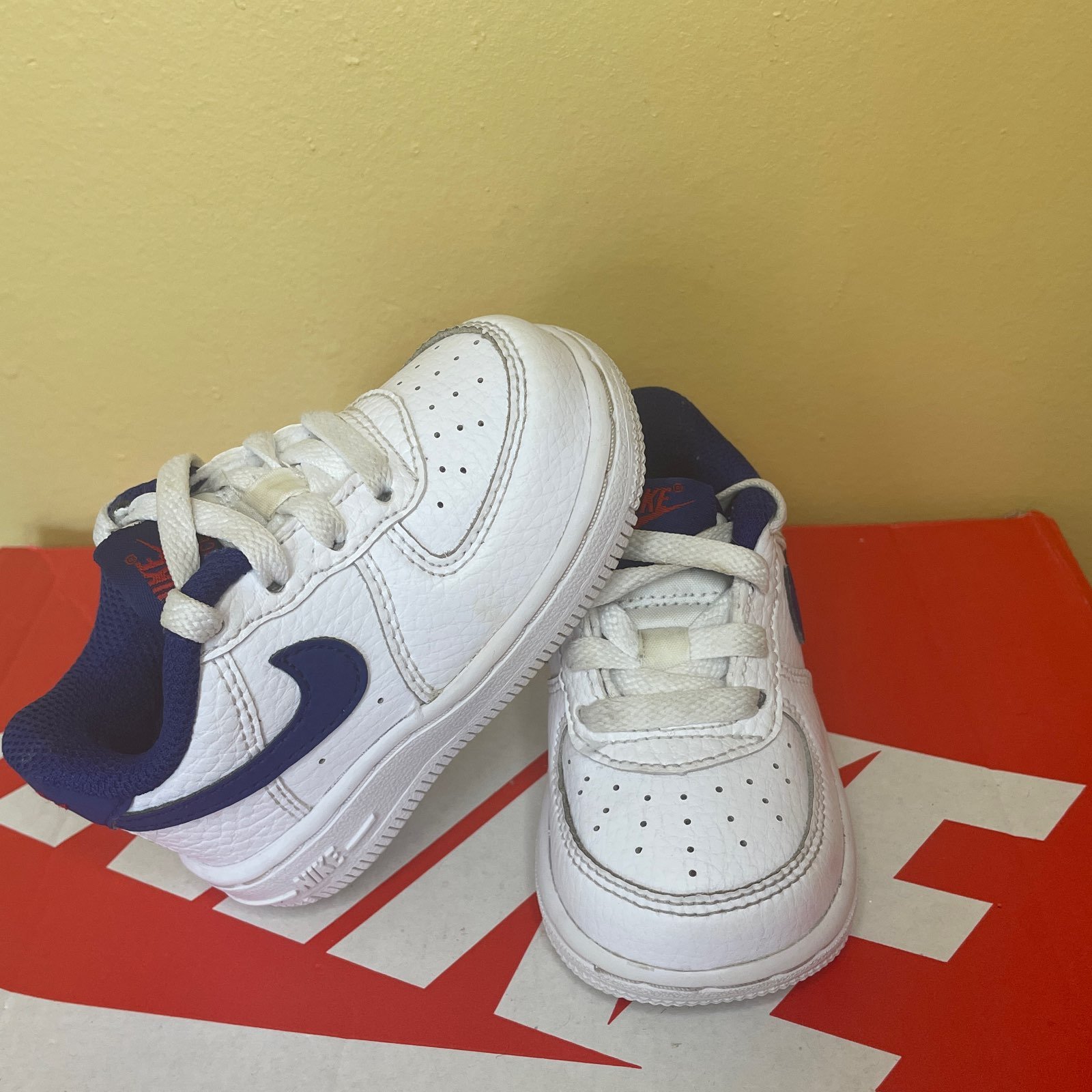 Nike Air Force 1