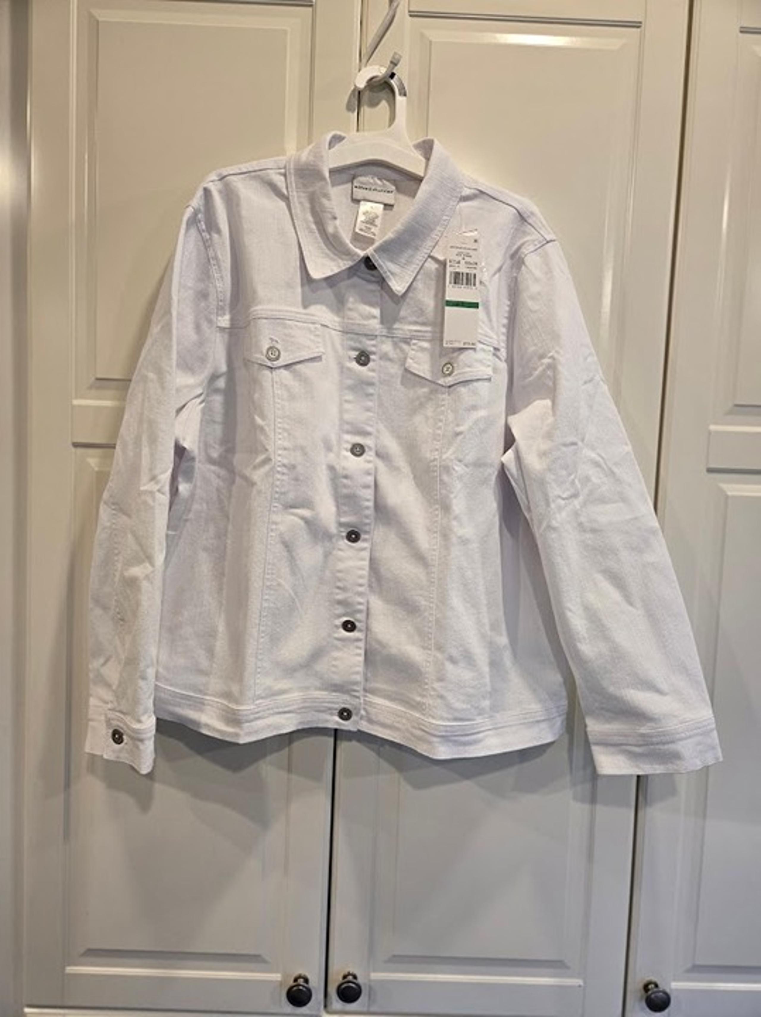 Alfred Dunner Womens Classic Fit Denim Jacket - White - Size LARGE - NEW