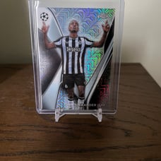 2023-24 TOPPS UEFA CLUB COMPETITION Flagship Mojo Case Hit Alexander Isak