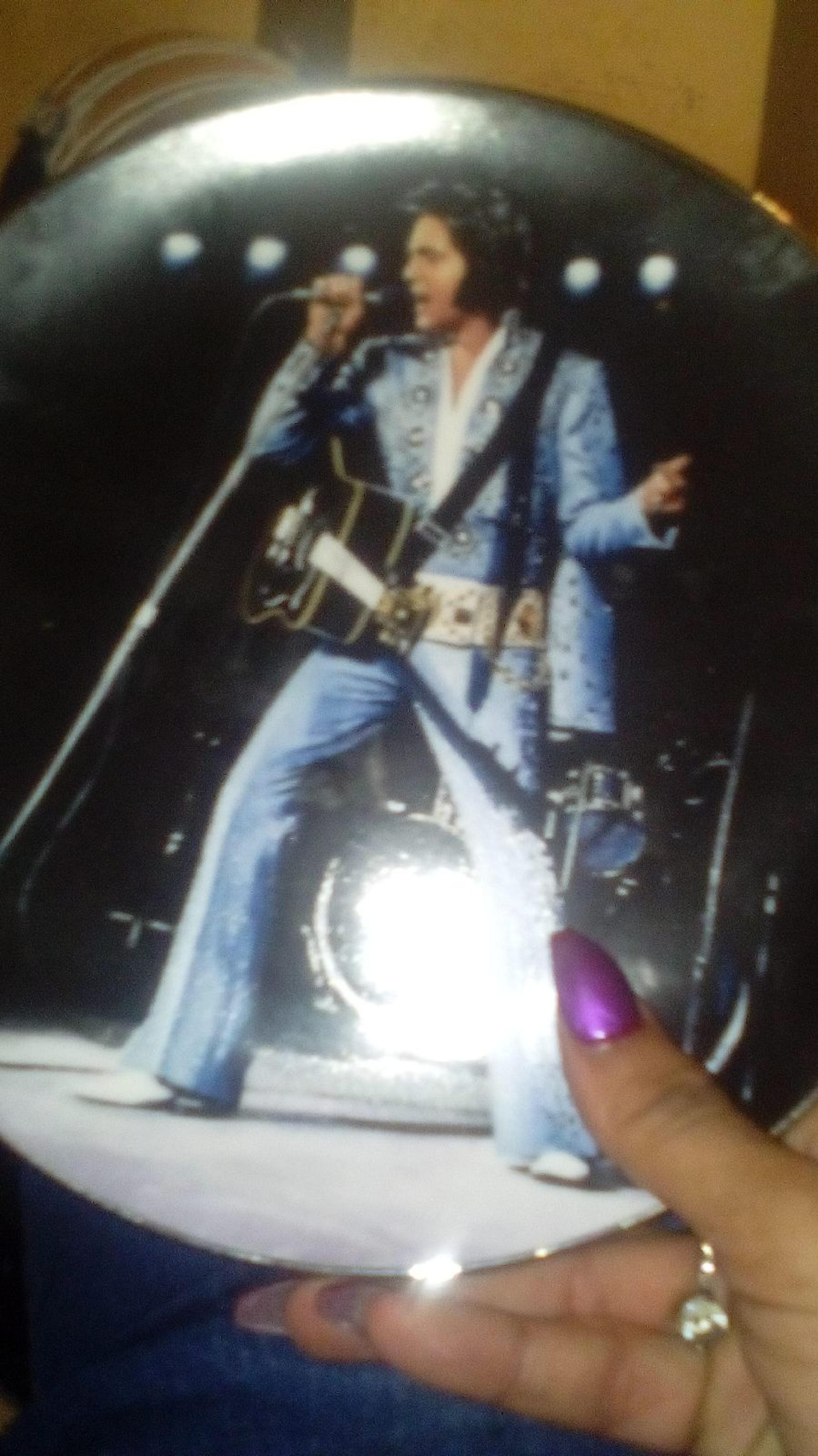 elvis presley collections plate s