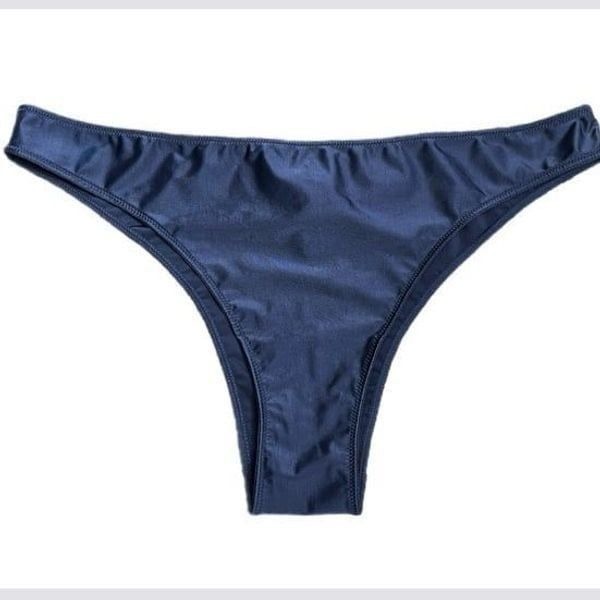 Victoria’s Secret Dream Angels Supersoft Satiny ruched back Itsy panty blue L