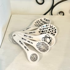 Rae Dunn Stem print measuring spoons