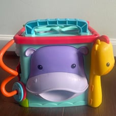Fisher price bilingual learning box Japanese and English