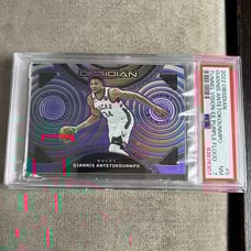 2022-23 Obsidian Giannis Antetokounmpo Tunnel Vision Purple Flood /49 PSA 7. 32/