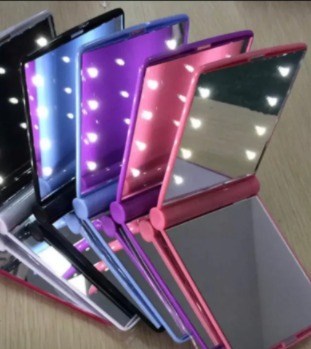 Handheld LED Mirror