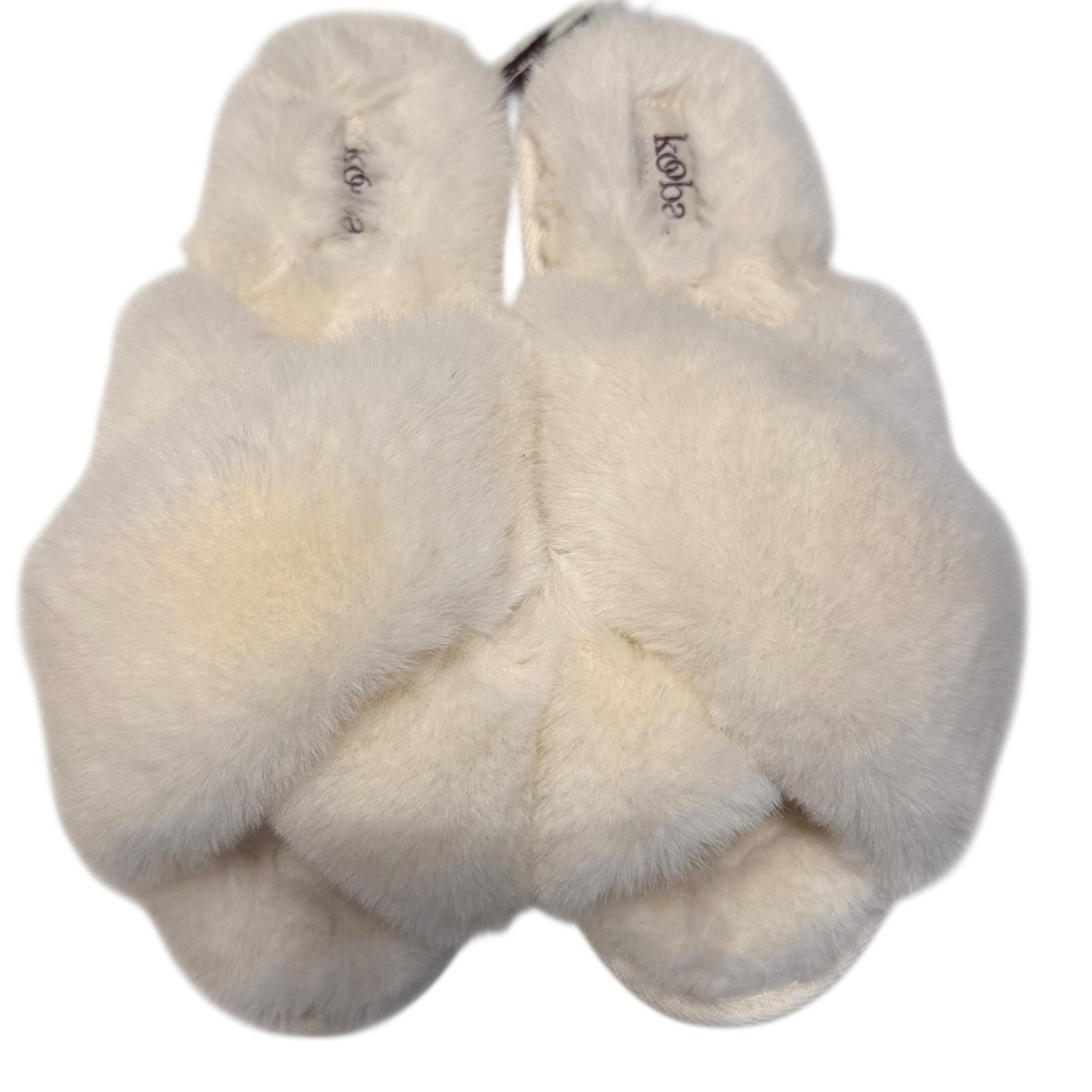 Kooba cream fluffy faux fur slide on house shoes slippers 6.5 - 7.5