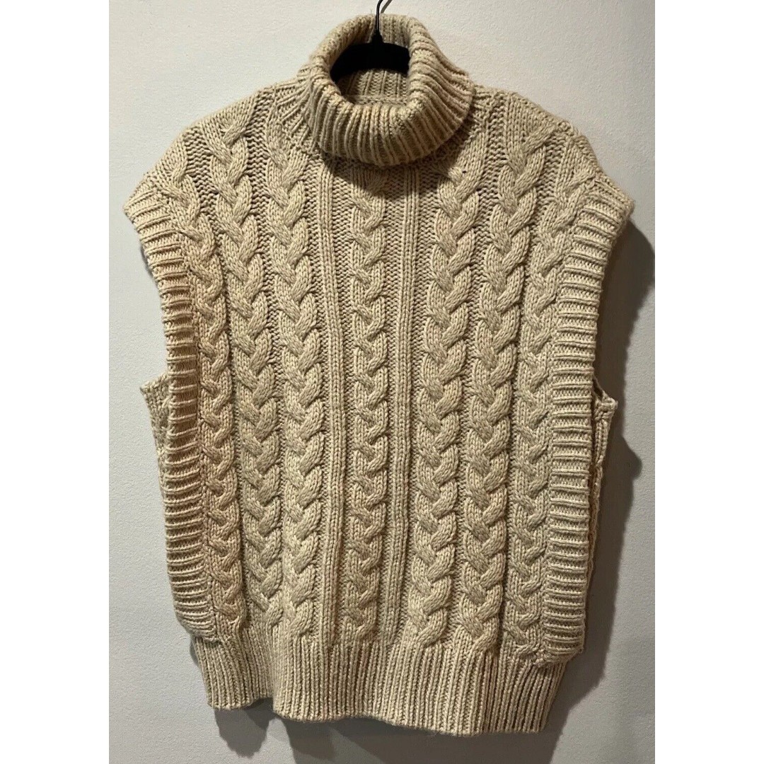 JAKKE Sade Jumper Vest Women’s 4 Chunky Cable Knit Sweater Biscuit Beige