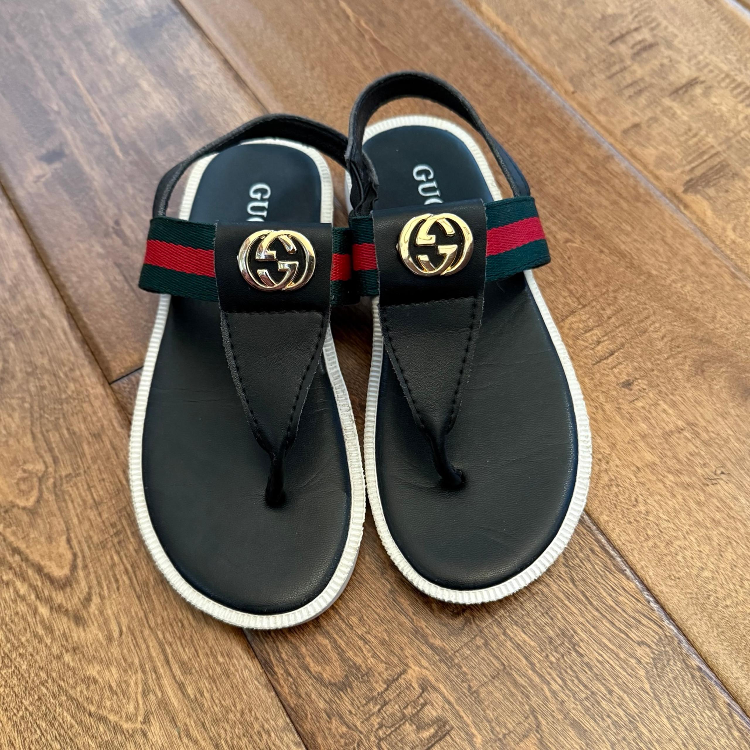 Gucci kids sandals