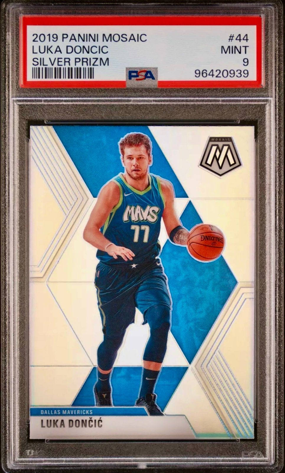 2019 Luka Doncic Panini Mosaic Will To Win #13 PSA 9 Mint