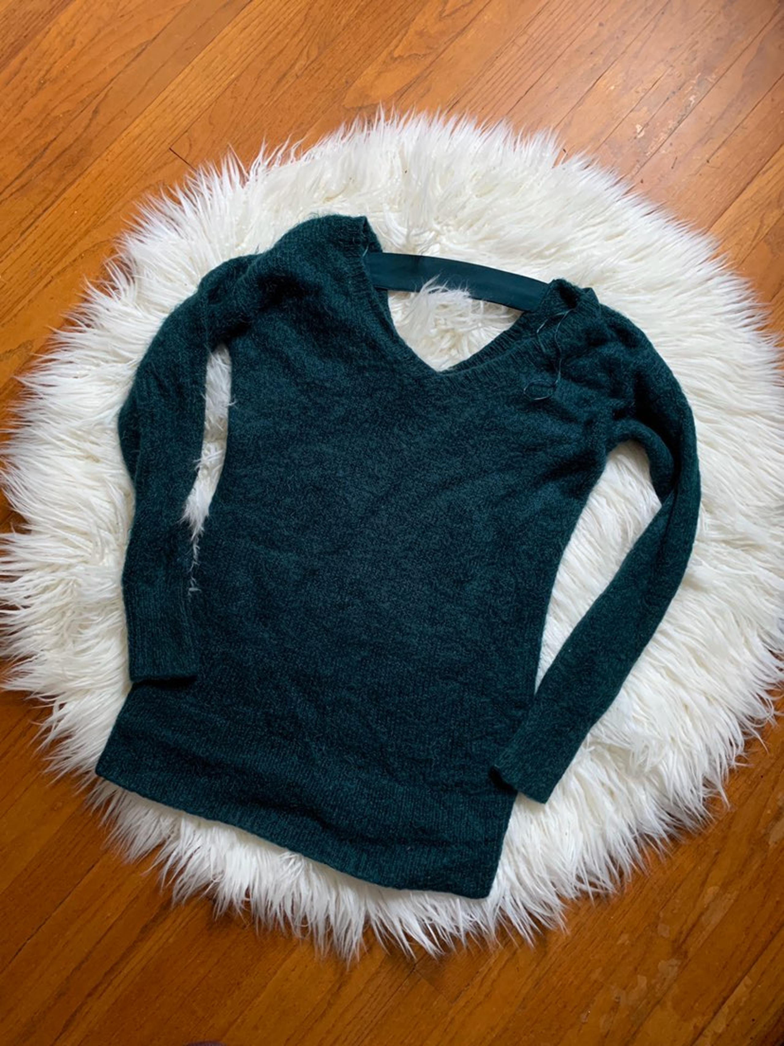 A pea in the pod sweater