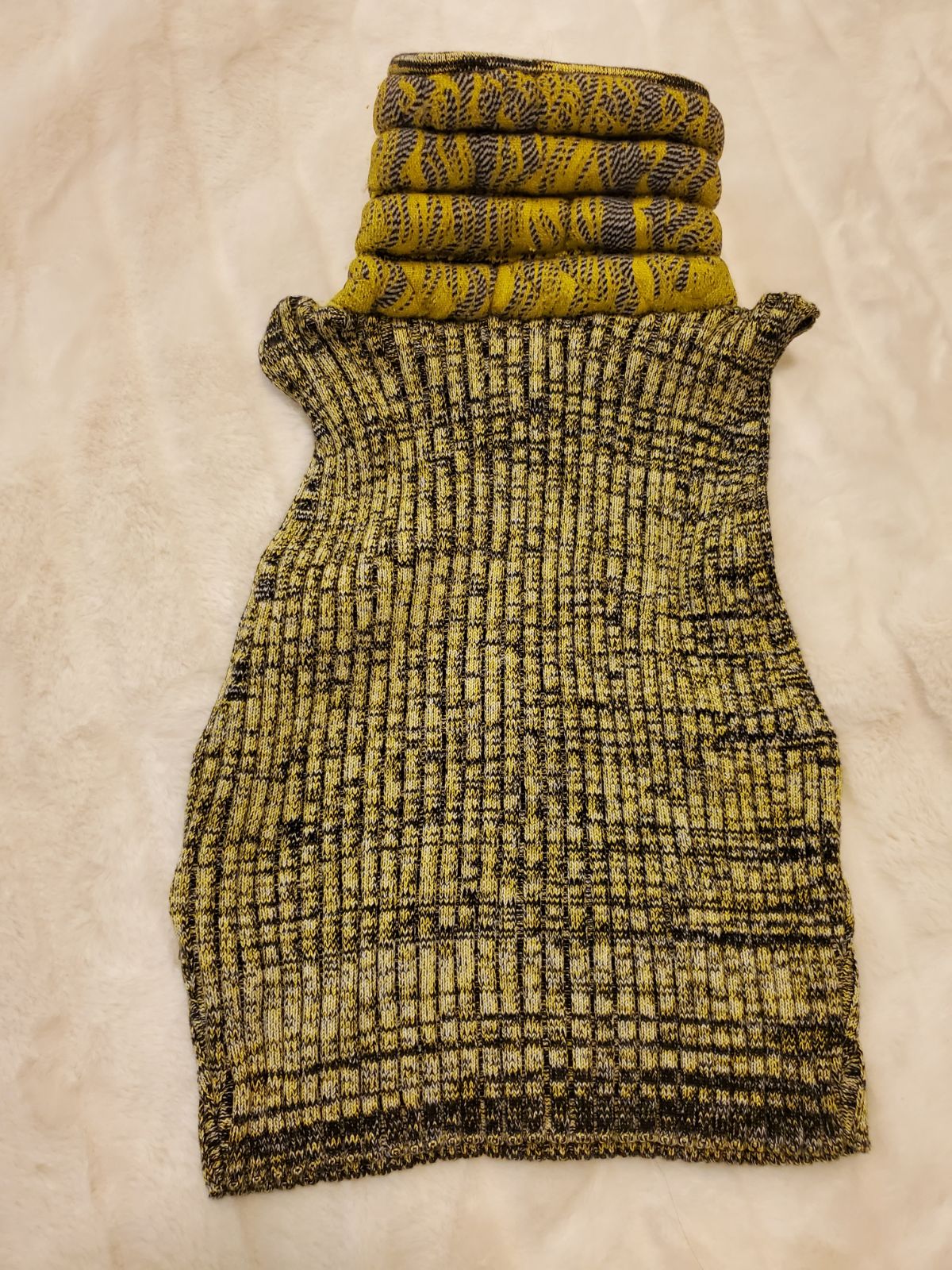 Designer Turtle neck sleeveless top